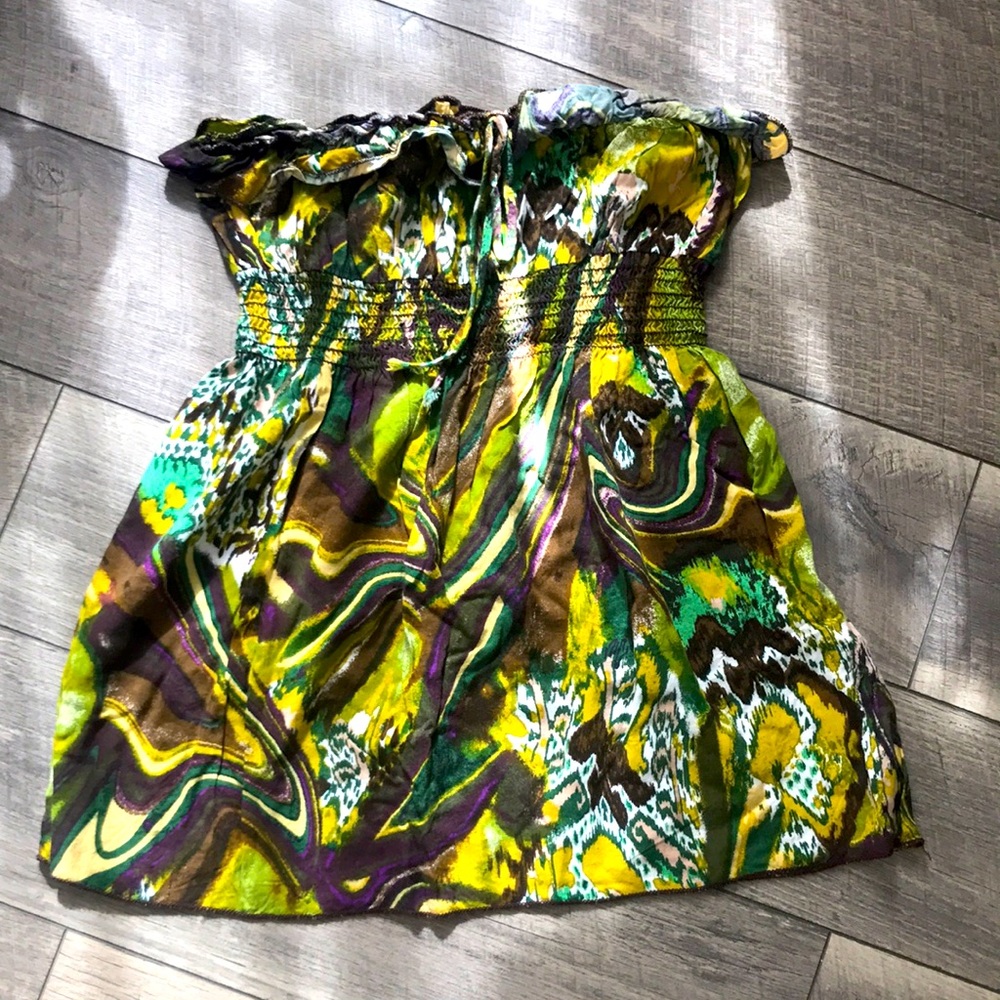 Strapless top